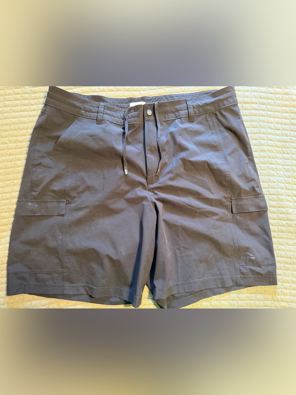 Women's LL Bean Black Performance Shorts